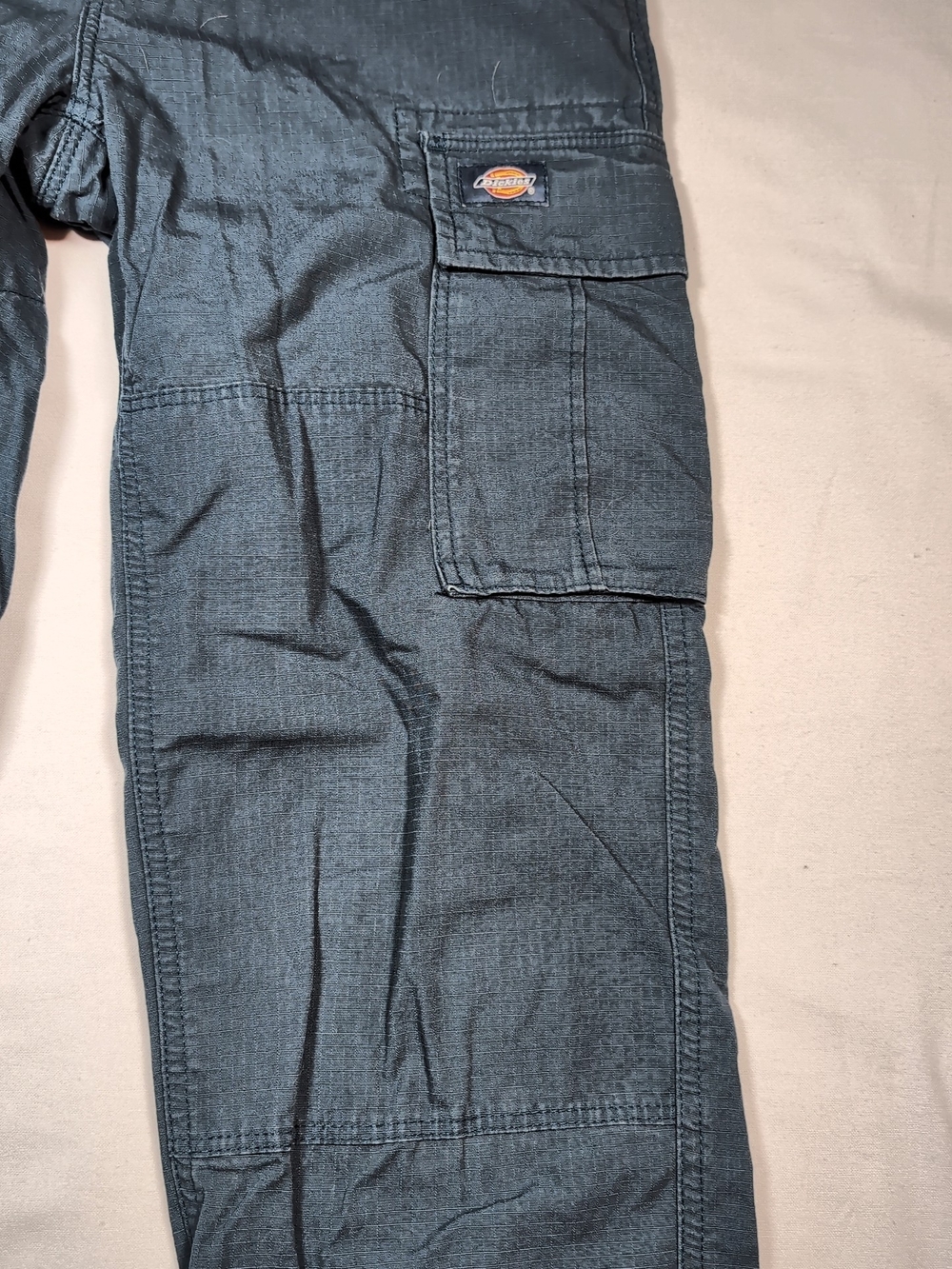 Dickies Men's Dark Blue Cargo Utility Pants - Picture 9 of 10